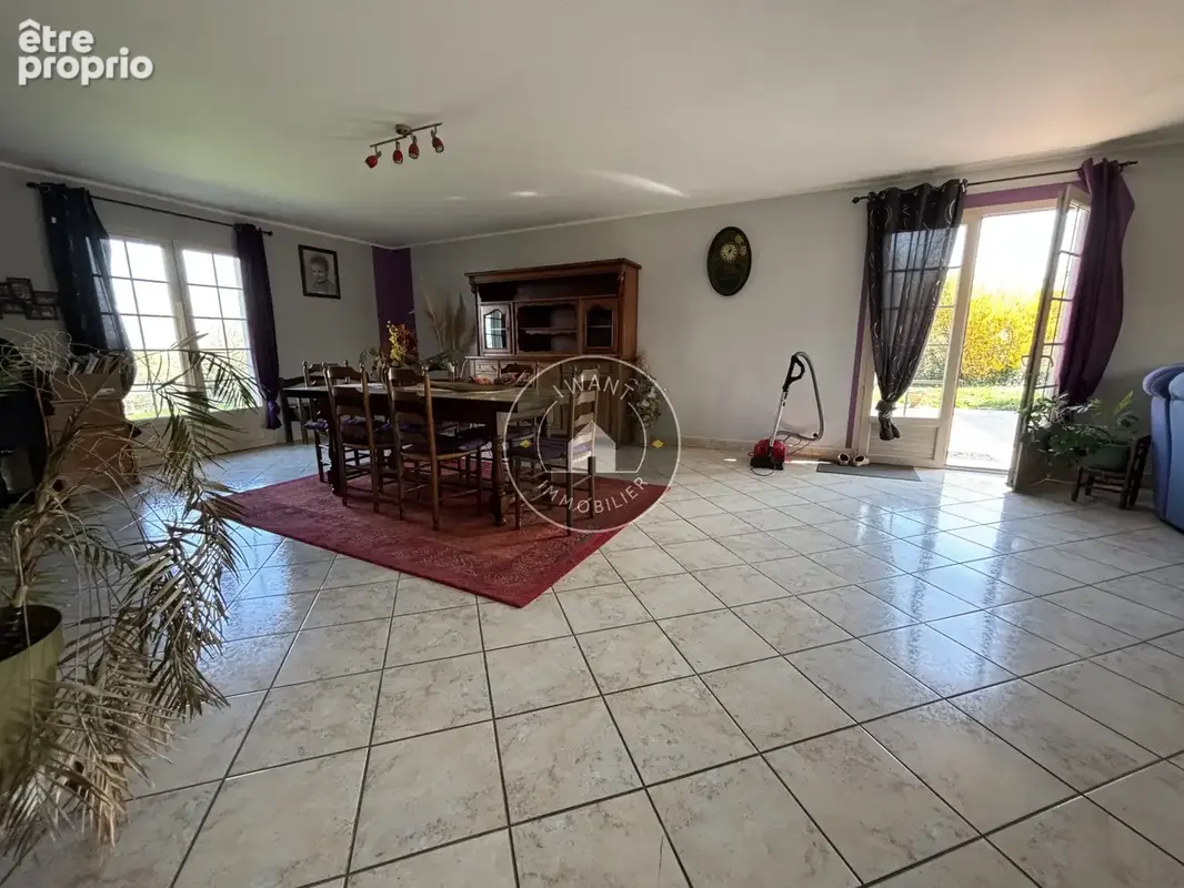 Maison familiale 3 chambres dans les hauteurs du Thoureil - photo 5