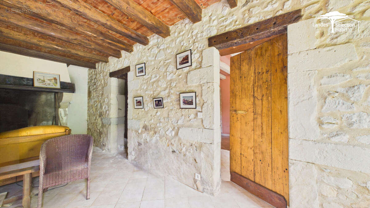 Charmante Landaise en pierre de 200 m² hab + dépendances - photo 8