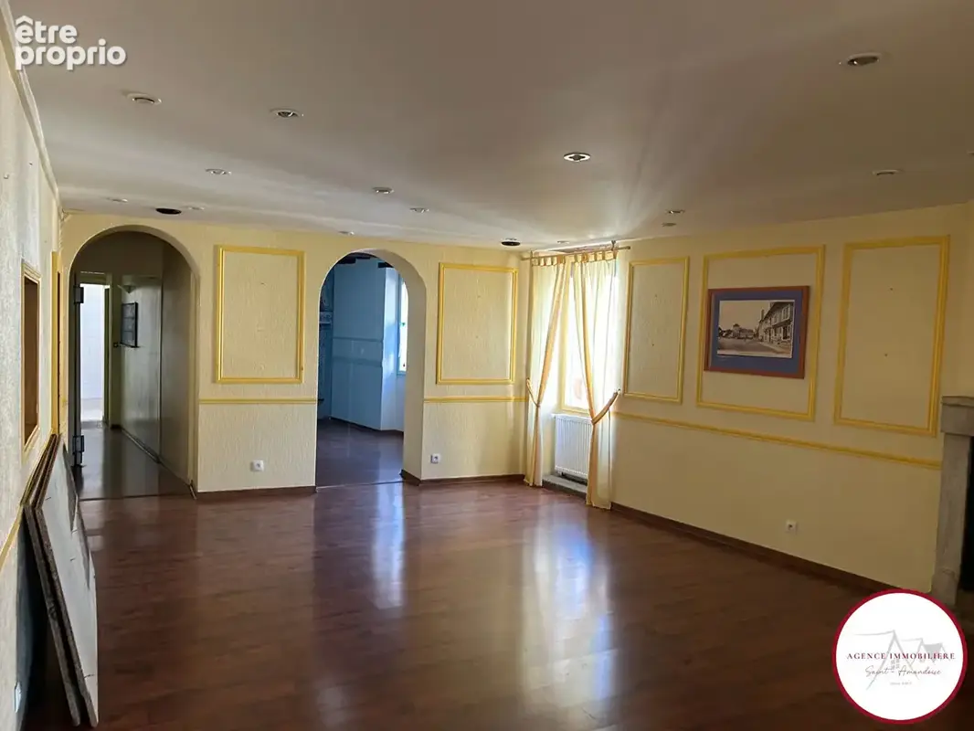 Ancien commerce avec appartement 650 m² - CHATEAUMEILLANT - photo 5