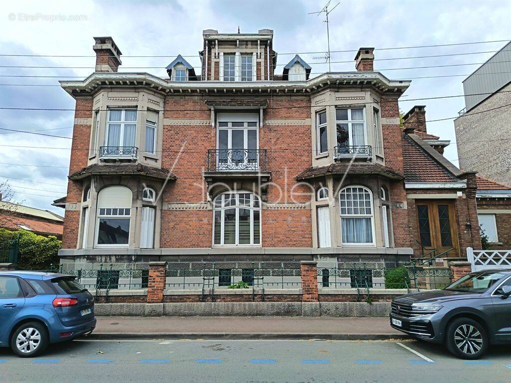 Appartement à MARCQ-EN-BAROEUL