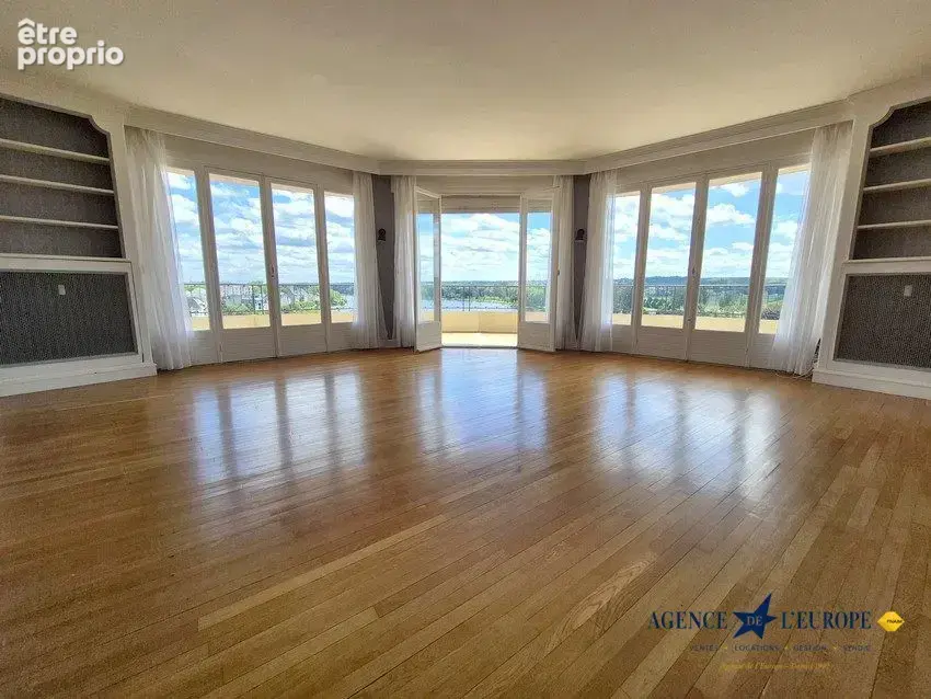 Appartement 107 m² à Vichy  - photo 6