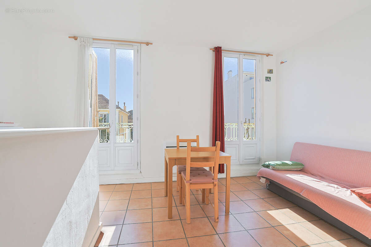 Appartement à HYERES