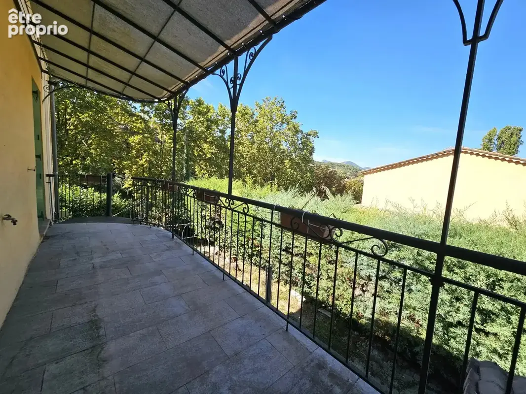 Levens 06670 / Villa individuelle 5-6 pièces 146 m²  / vue collines et montagnes / position dominante / exposition principale SU - photo 15