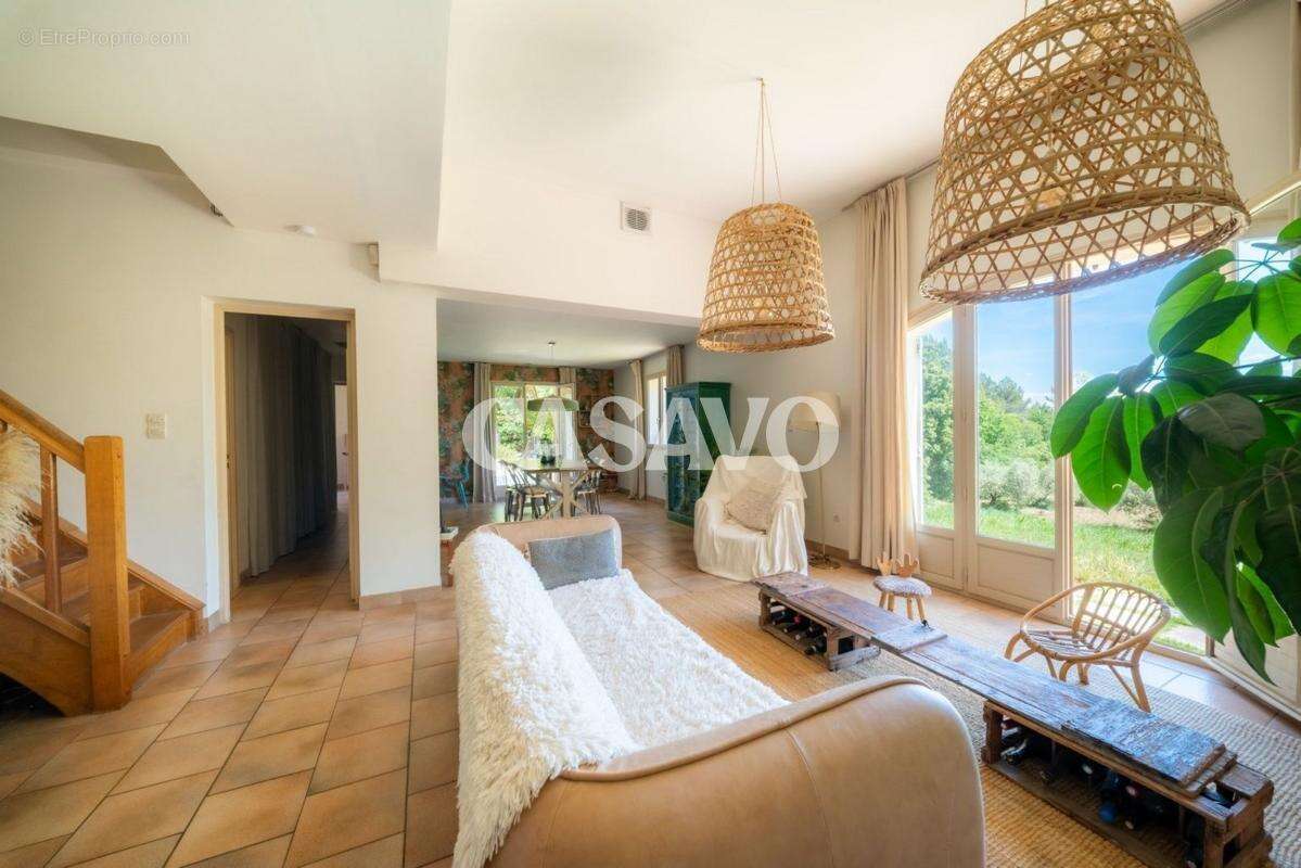 Maison à LOURMARIN