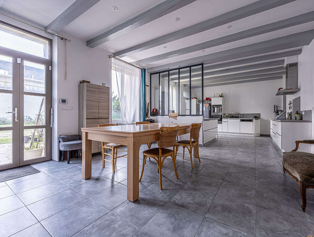 Maison à SAINT-VIVIEN