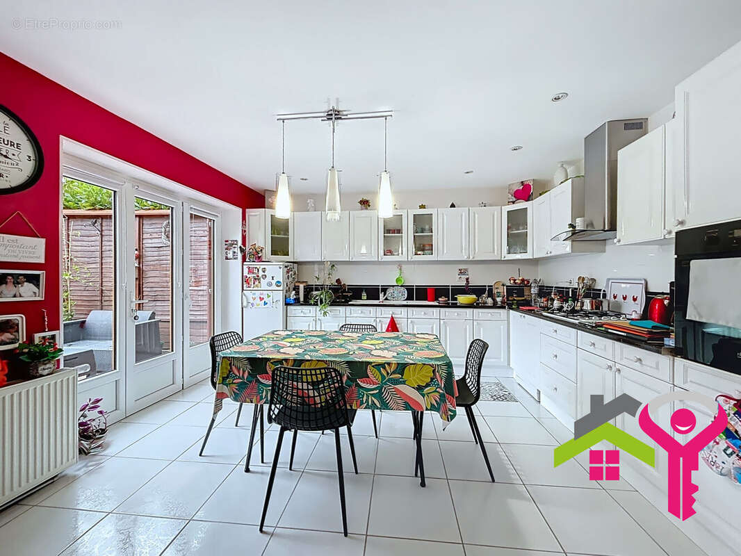 Maison à VALENCIENNES