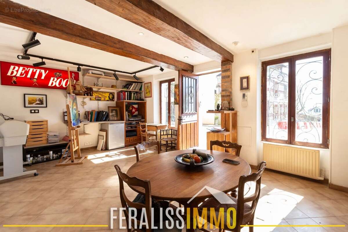 Maison à EVECQUEMONT