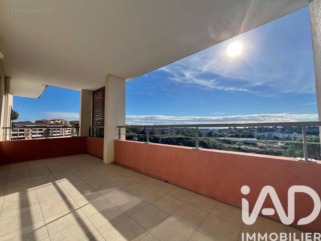 Photo 1 - Appartement à SAINT-RAPHAEL