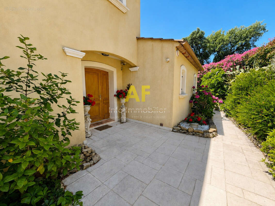 Maison à SAINT-RAPHAEL