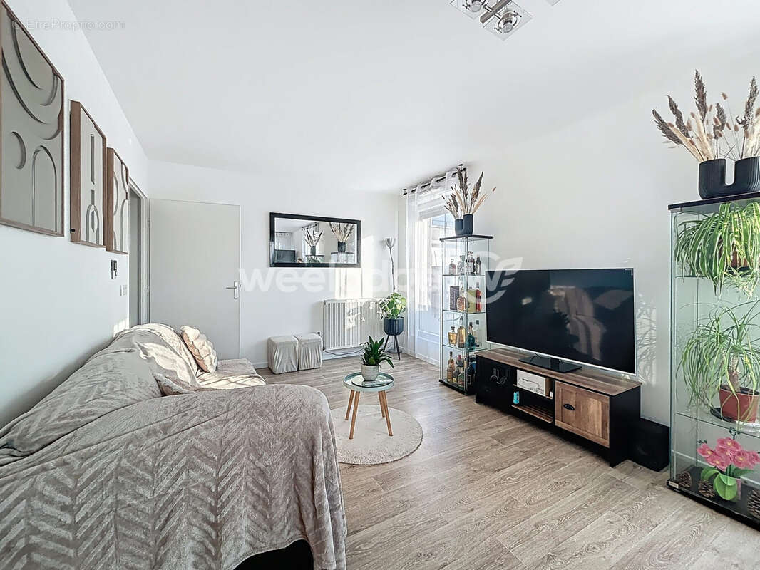 Appartement à ERAGNY