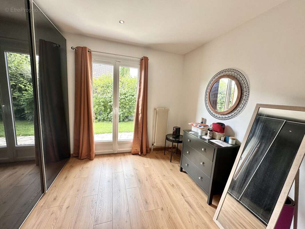 Maison 137 m² à Canteleu  - photo 8
