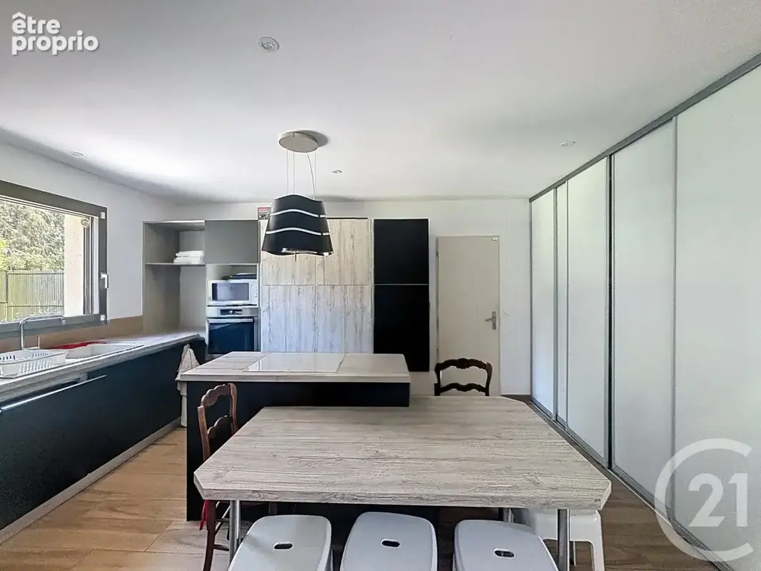 Maison 7 pièces 203 m² à vendre à Rambouillet (78120) - photo 5