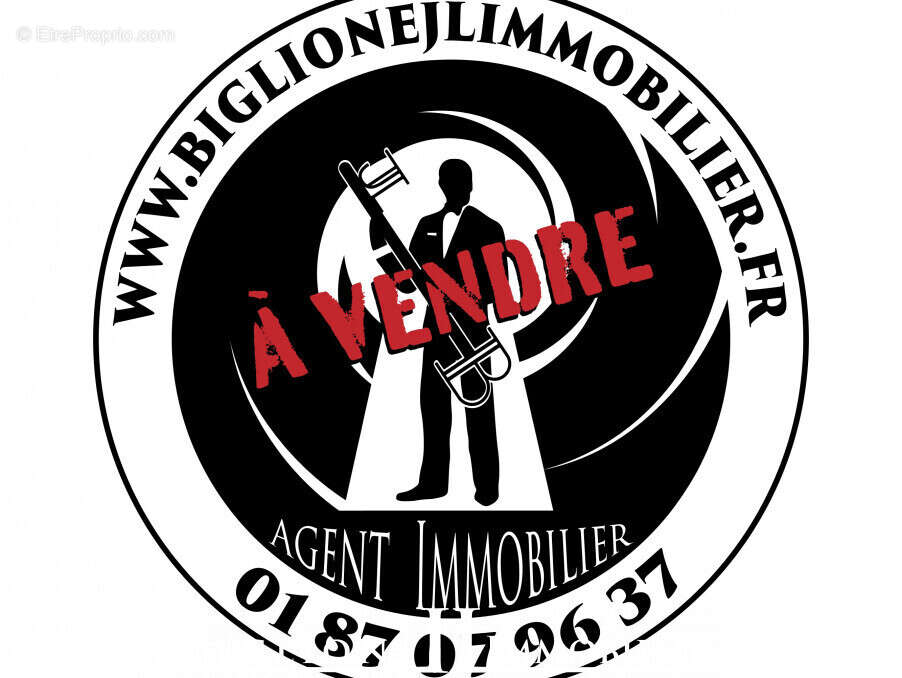 Appartement à VAUJOURS