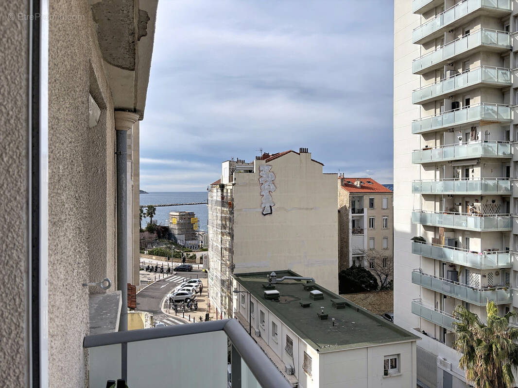 Appartement à MARSEILLE-7E