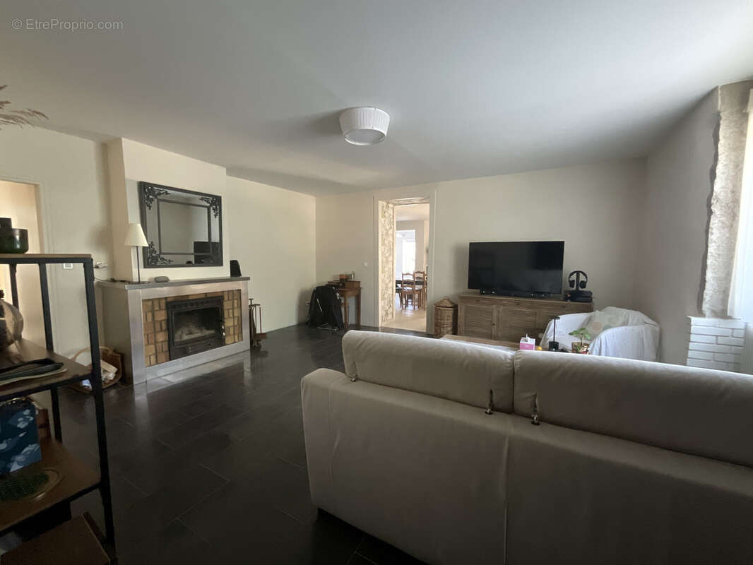 Appartement à MEYZIEU