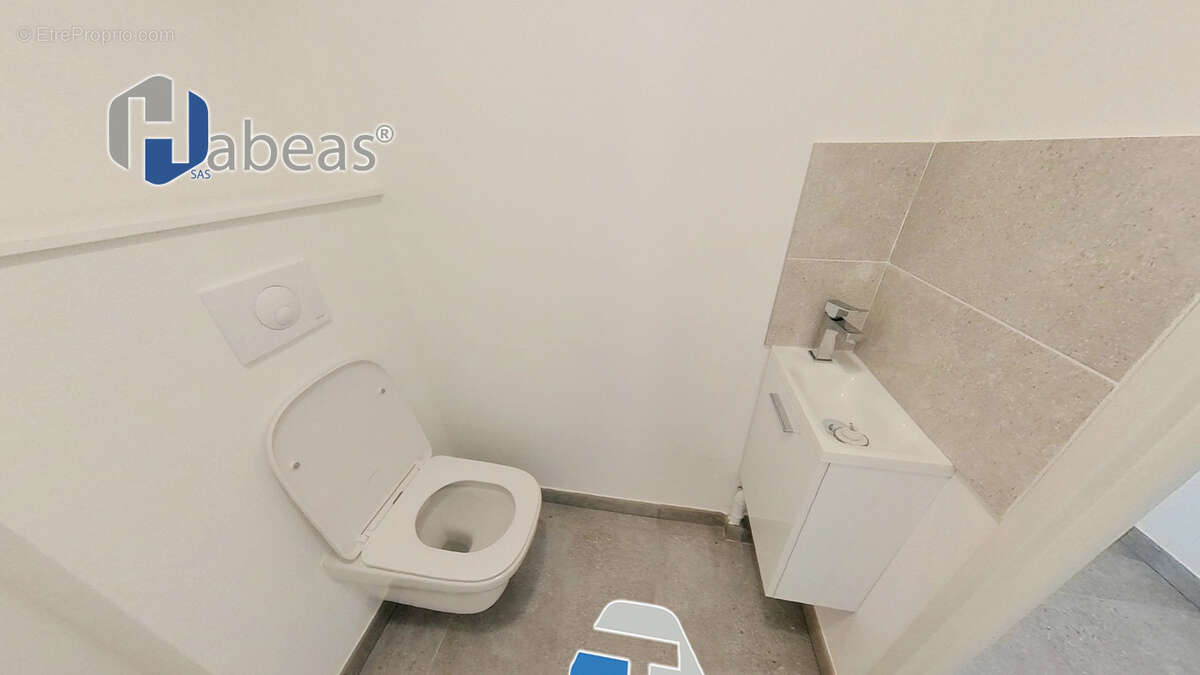 Appartement à SAINTE-FOY-LES-LYON