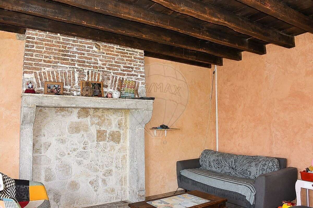 Maison à MONESTIER