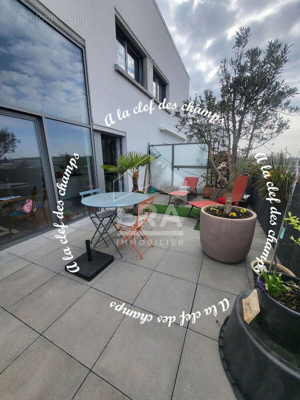 Appartement à GIF-SUR-YVETTE