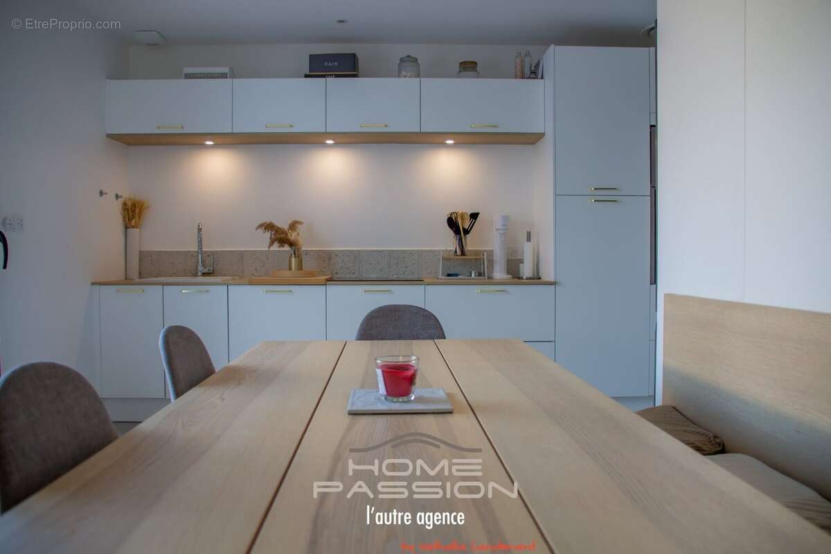 Maison à VAUX-SUR-MER