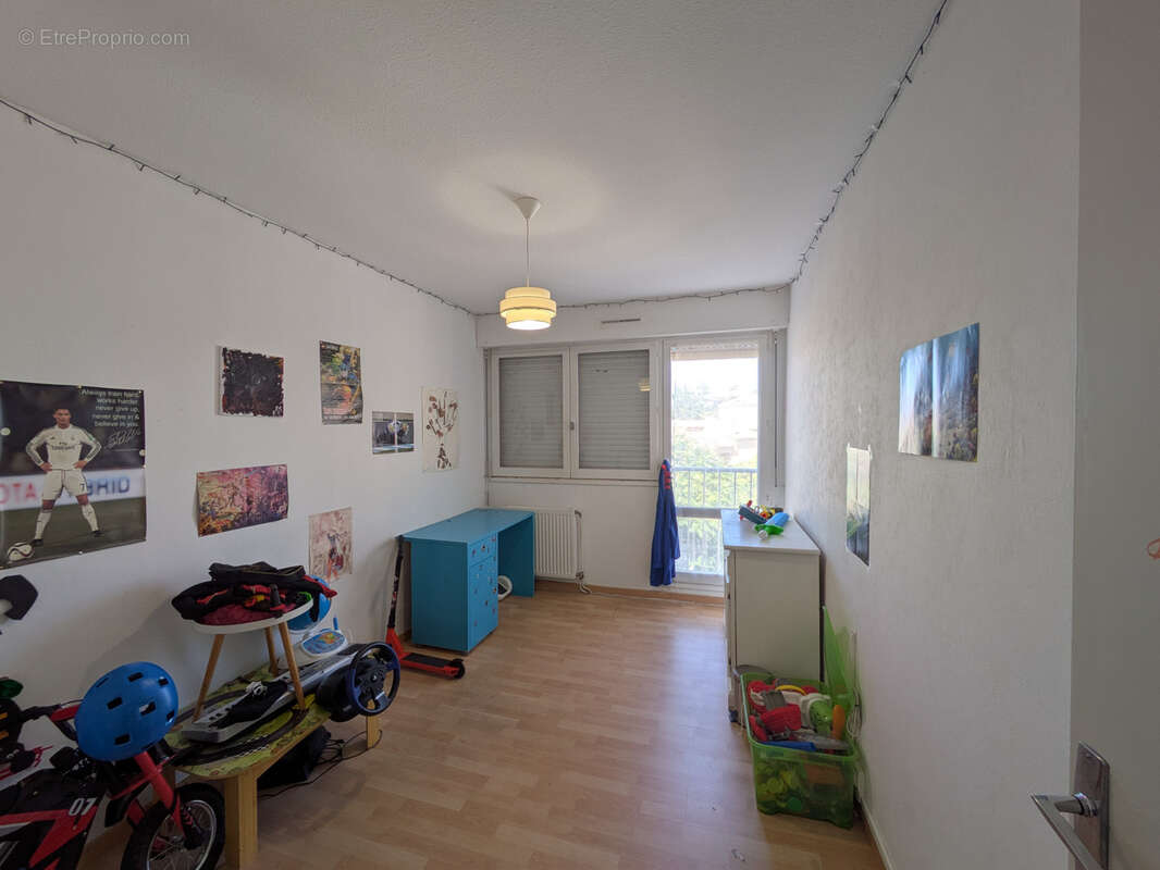 Appartement à PONT-SAINT-ESPRIT