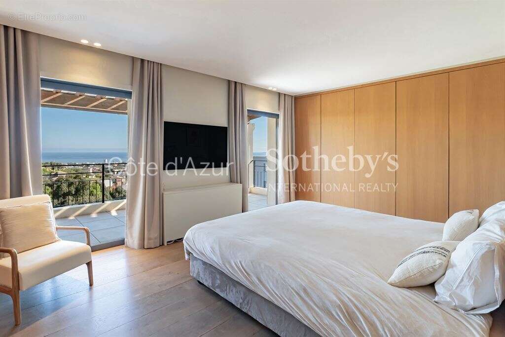 Cagnes-sur-Mer, villa vue mer au sein d'un domaine privé, piscine, proche Nice aéroport - photo 15