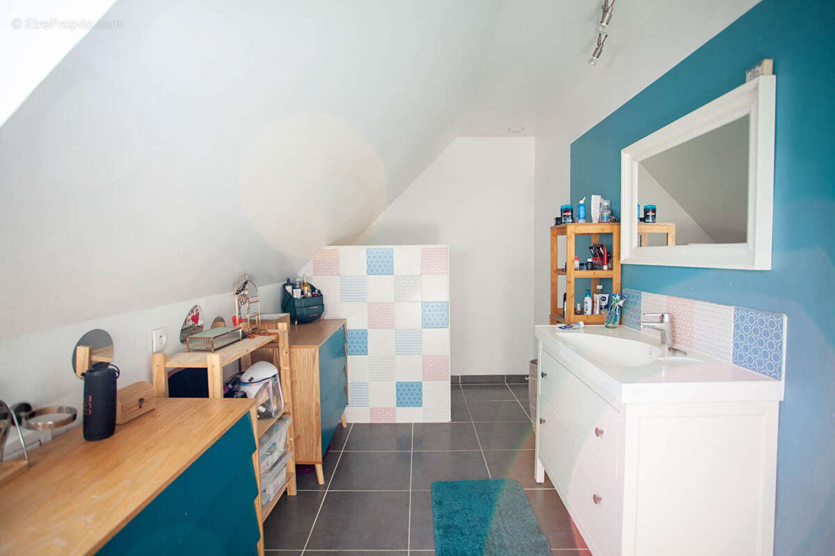 Maison à CREGY-LES-MEAUX