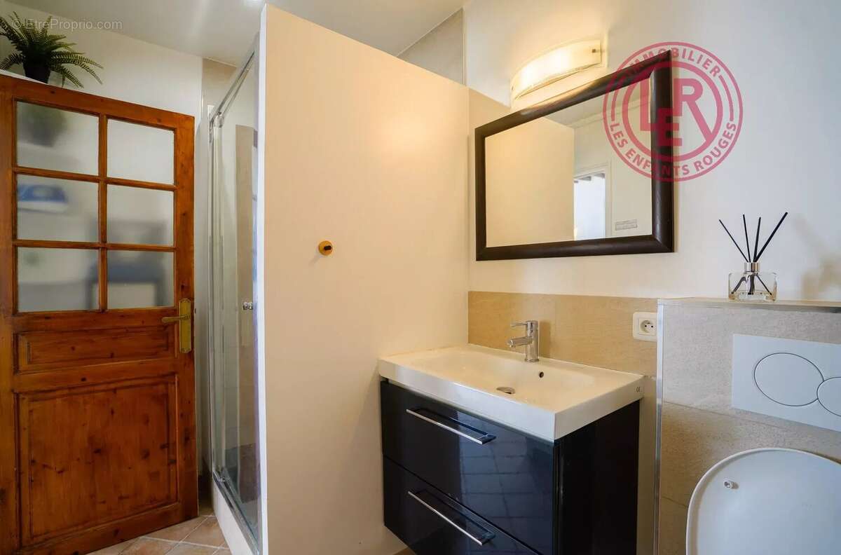 Appartement à PARIS-3E