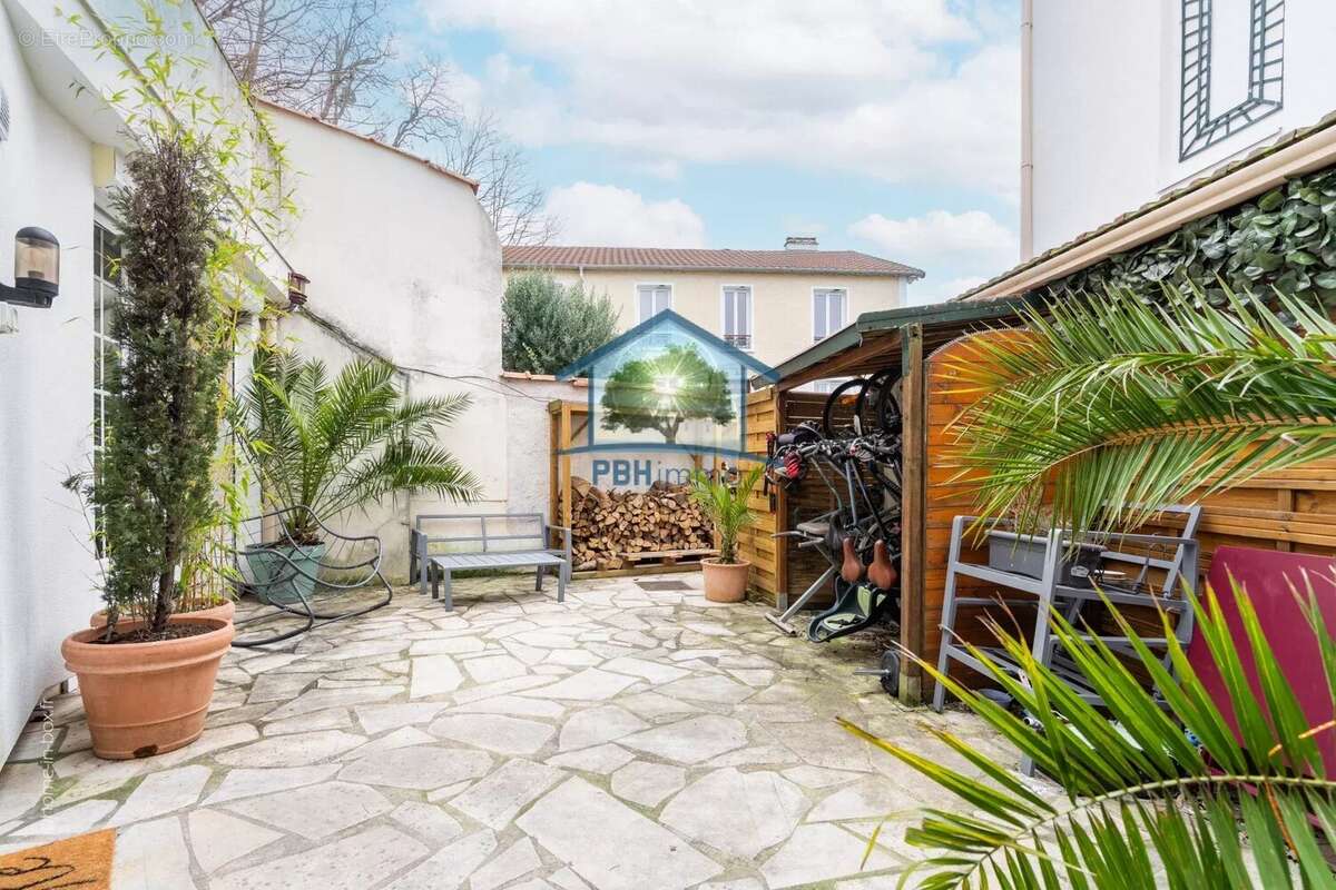 Maison à CHELLES