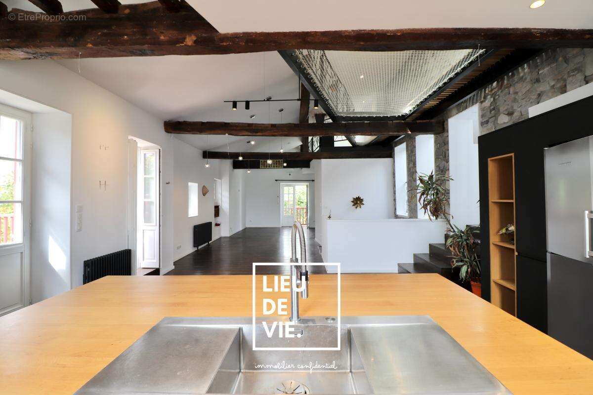 Appartement à CIBOURE