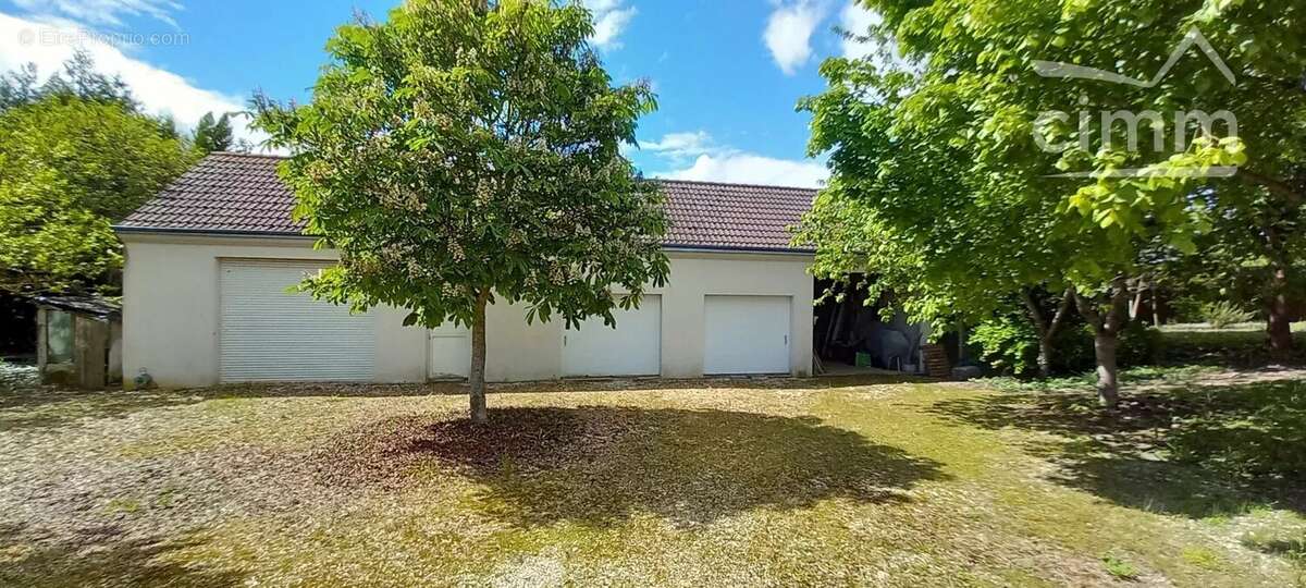 Maison à COUR-CHEVERNY