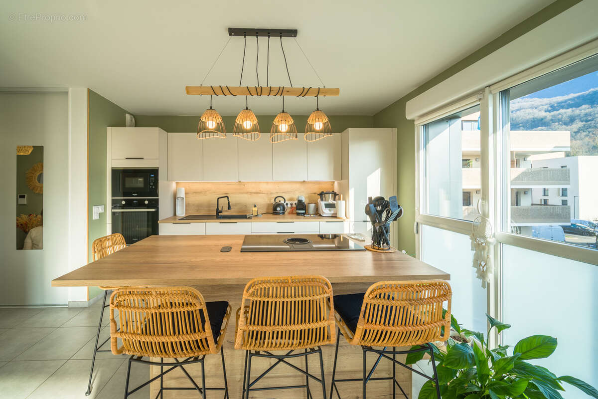 Appartement à BASSENS