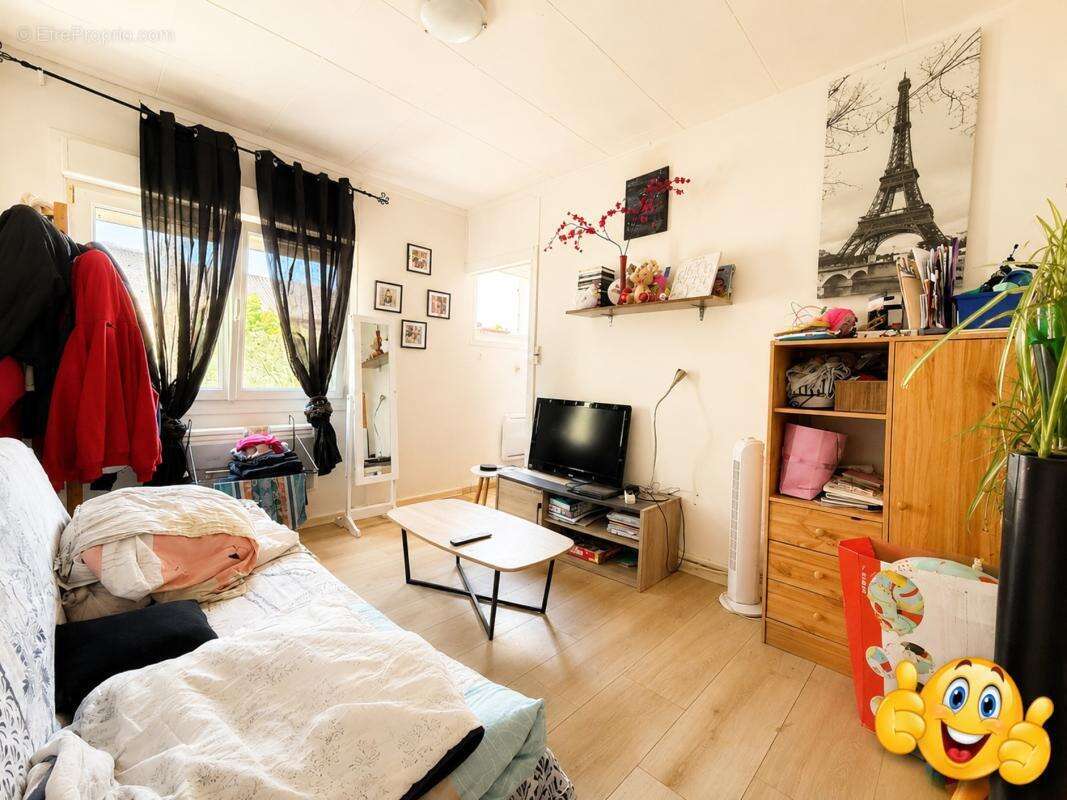 Appartement à MARLES-LES-MINES