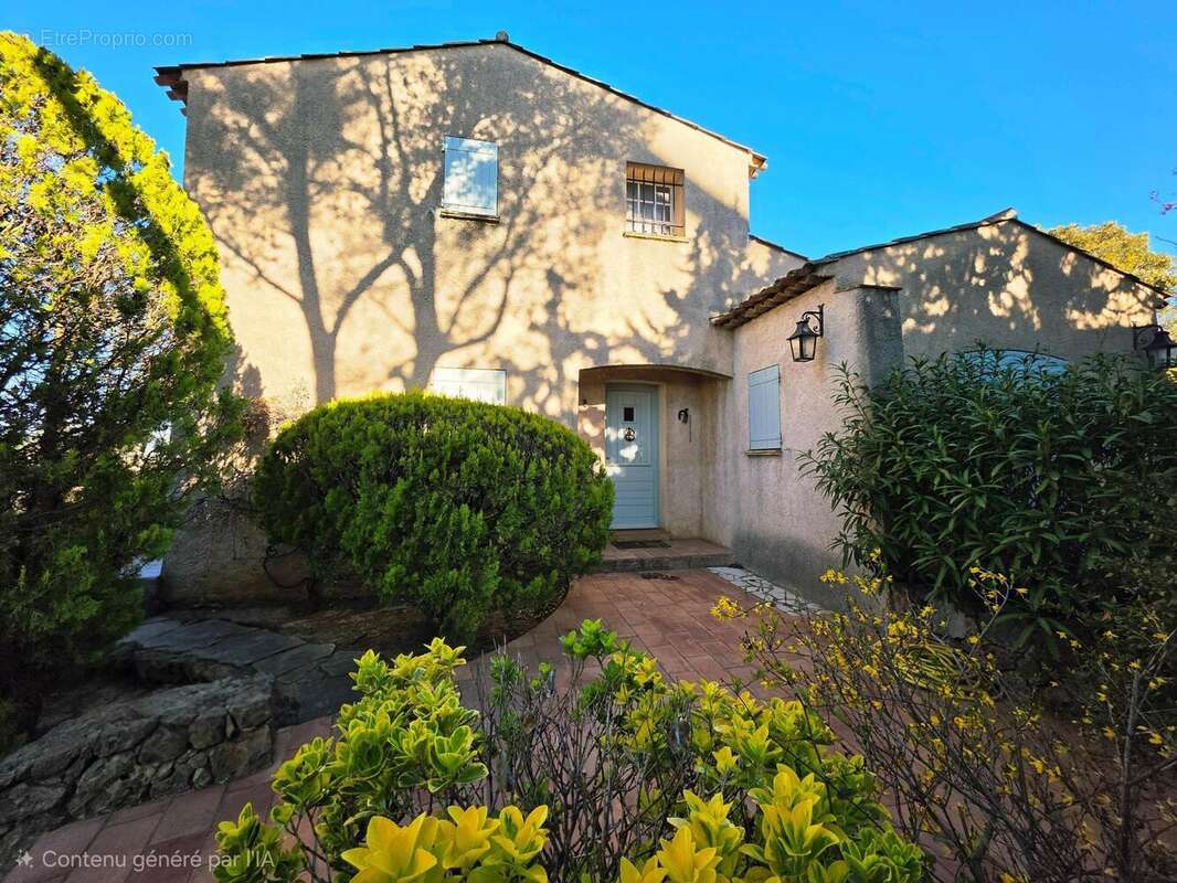 Photo 5 - Maison à SAINT-RAPHAEL