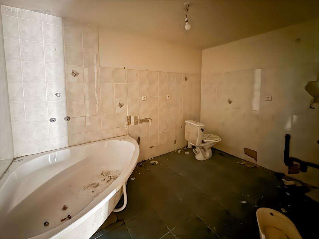 Maison à MARTIGNE-FERCHAUD