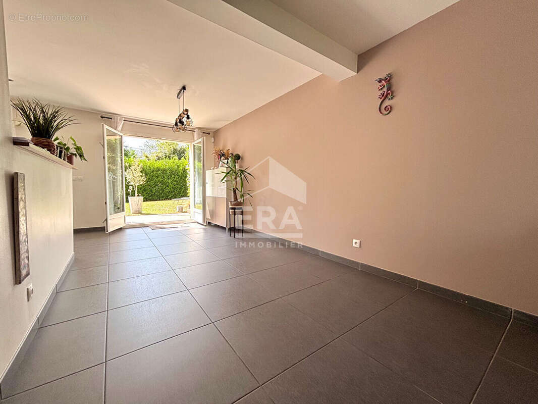 Maison 120m² à jouars-pontchartrain - photo 9