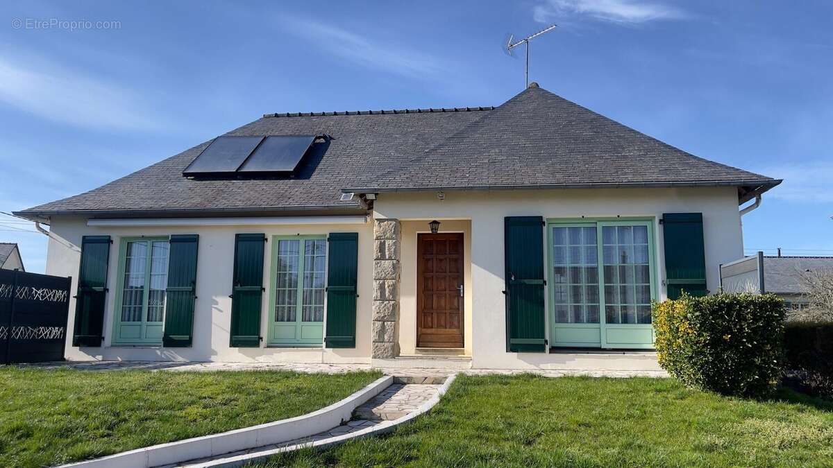 Maison à MAYENNE