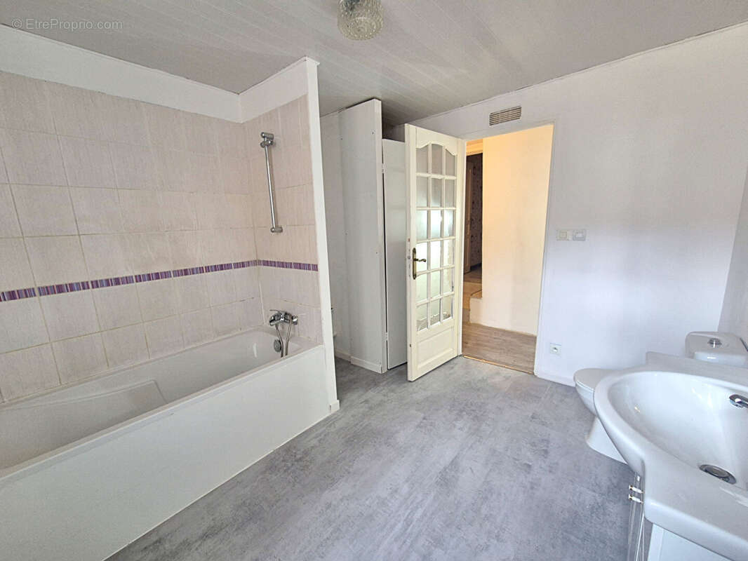 Maison à VAUCOULEURS