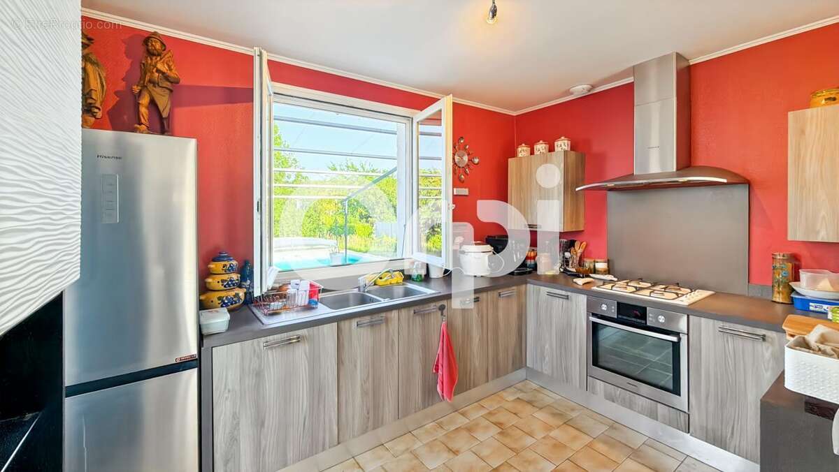 Maison avec piscine À Vendre - photo 7
