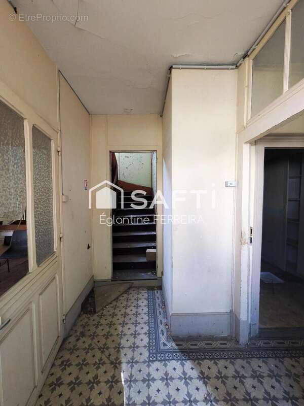 Maison 400 m² à Gracay  - photo 5