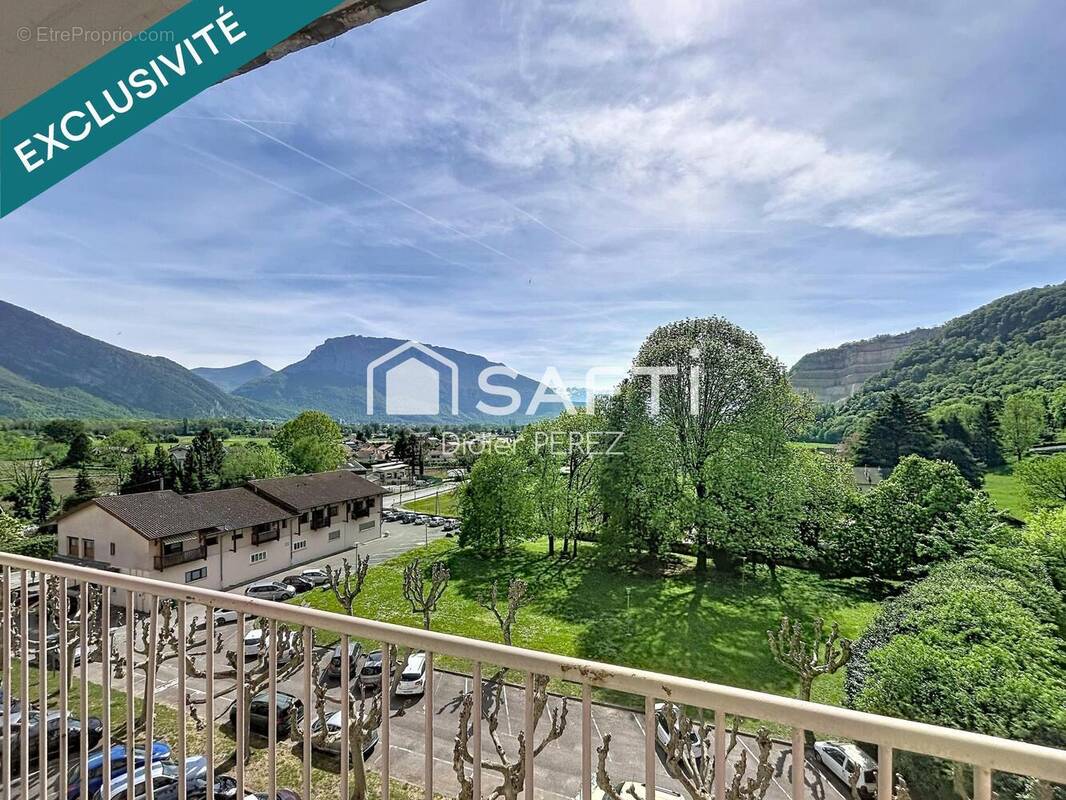 Photo 1 - Appartement à NOYAREY
