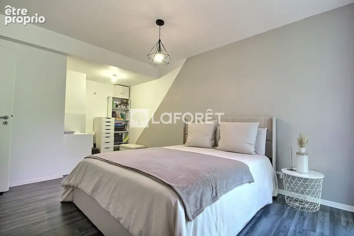 Duplex 85 m² - Terrasse sans vis-à-vis - Parking - photo 8