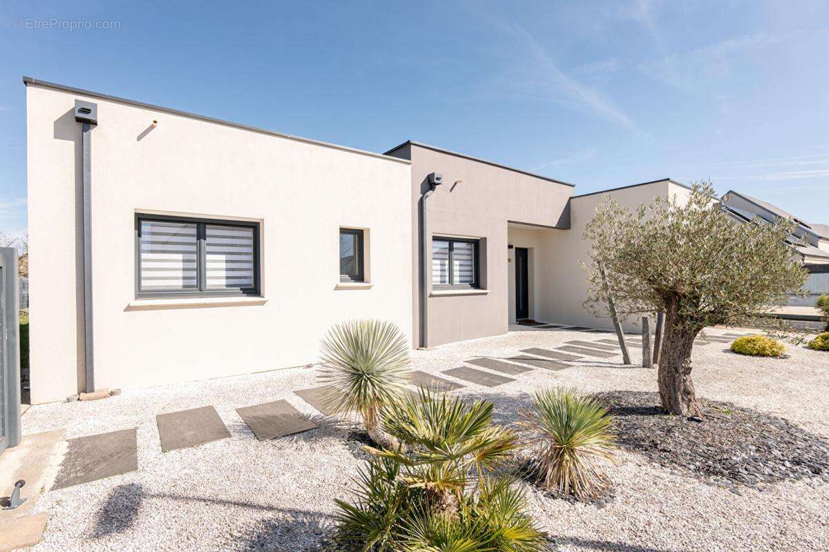 Maison à SAINT-GERVAIS-LA-FORET