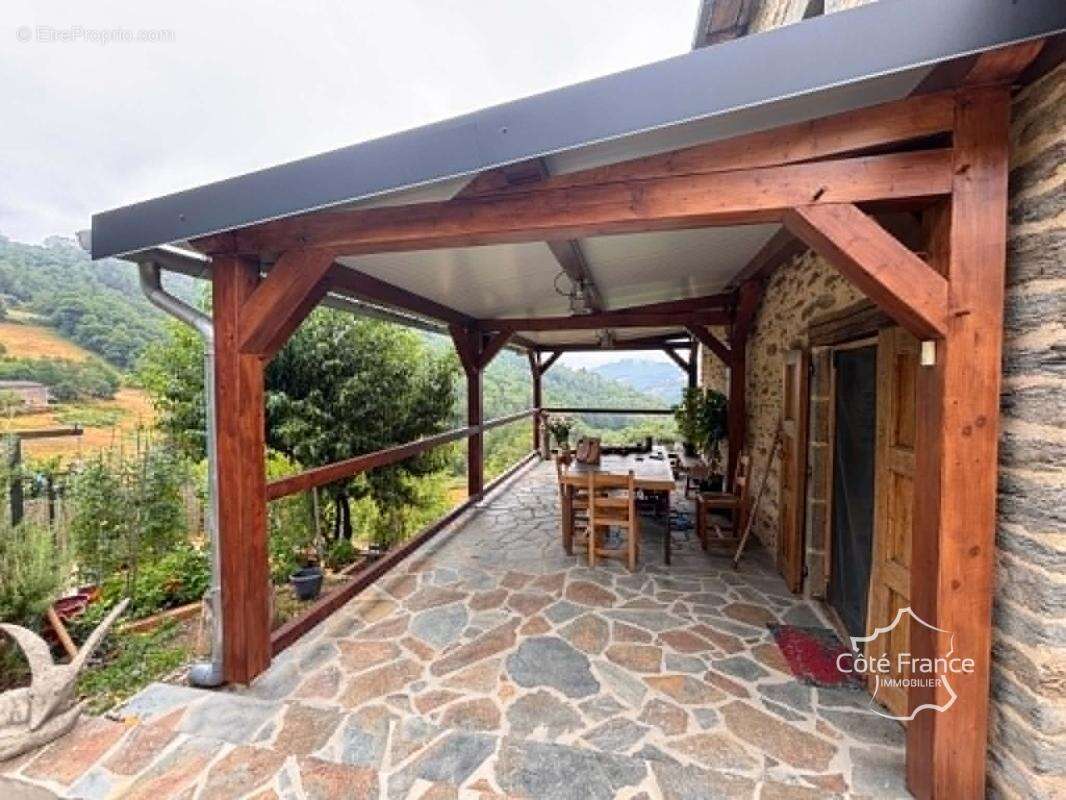 Magnifique maison de caractère T4 avec une très belle vue av - photo 4