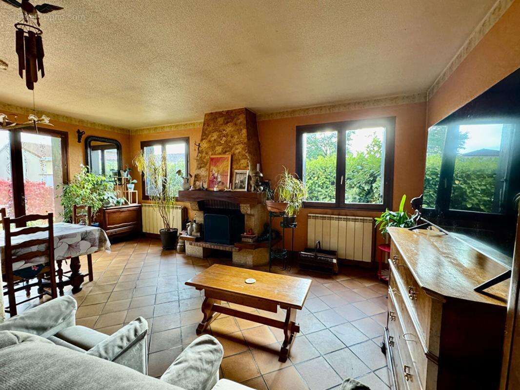 Maison à CHASSIEU