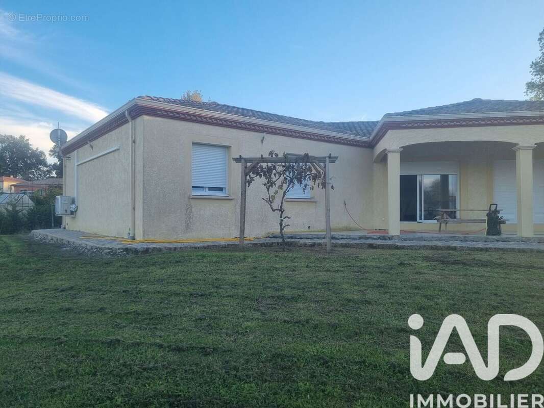 Photo 4 - Maison à LA CROIX-BLANCHE