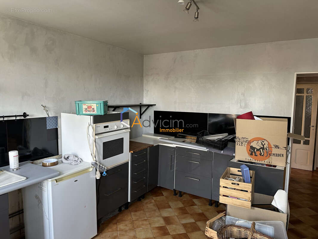 Appartement à COURTENAY