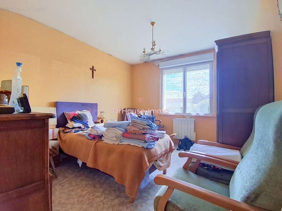 Maison 72 m² à Saint-Hilaire-Du-Harcouet  - photo 27
