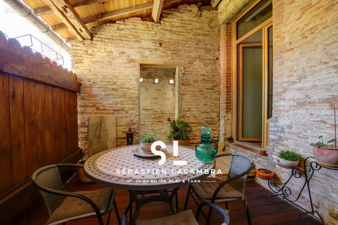 Maison à LISLE-SUR-TARN