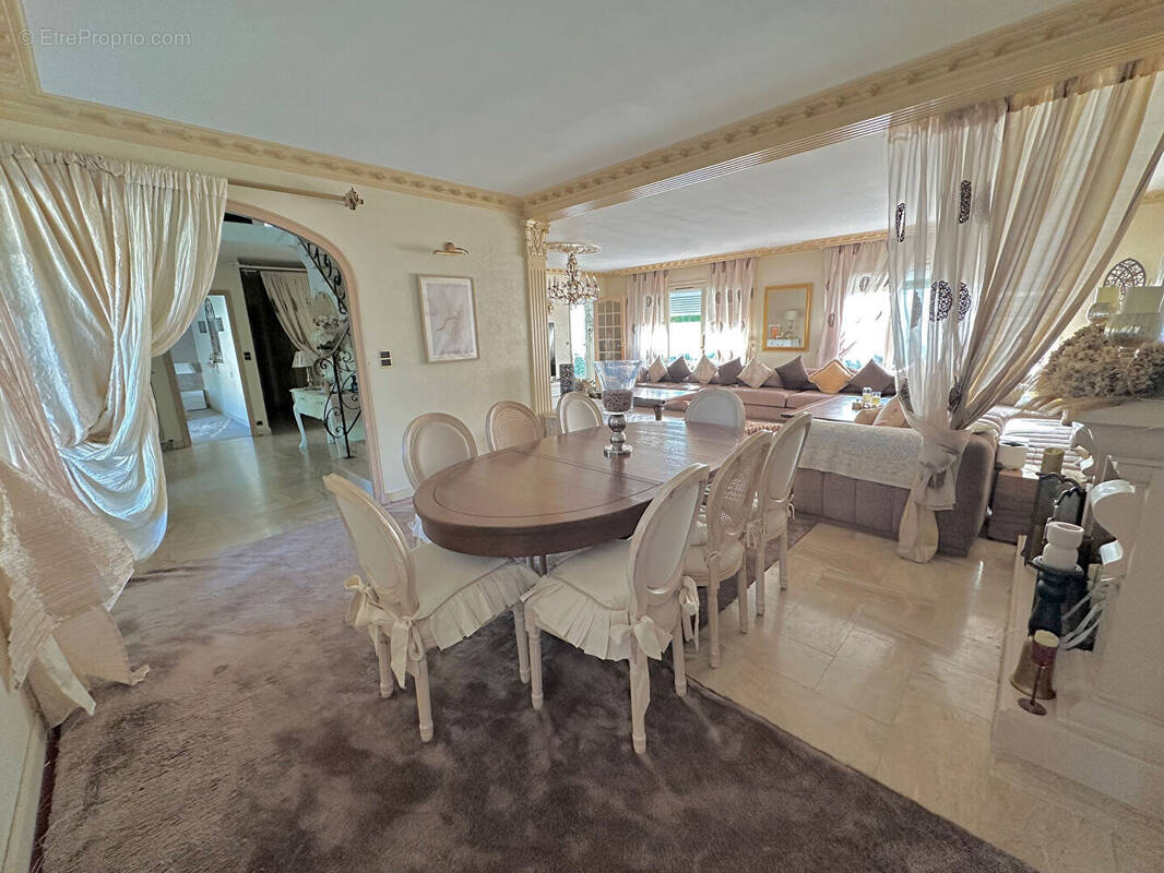 Maison à JOUE-LES-TOURS