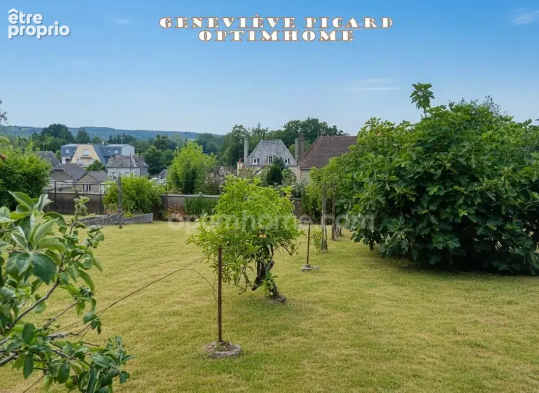 Centre-ville de Pontivy – Maison de 4 pièces sur 1 500 m² en zone UB : un potentiel rare qui fait la différence ! - photo 24